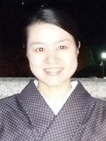 准教授 鈴木 絢女